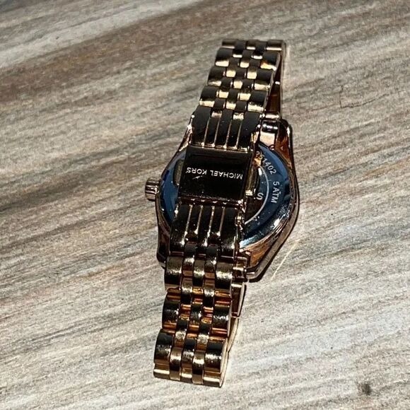 Michael Kors Lexington MK3230 Women Quartz Wristwatch New Battery Rose Gold Tone - Picture 5 of 6